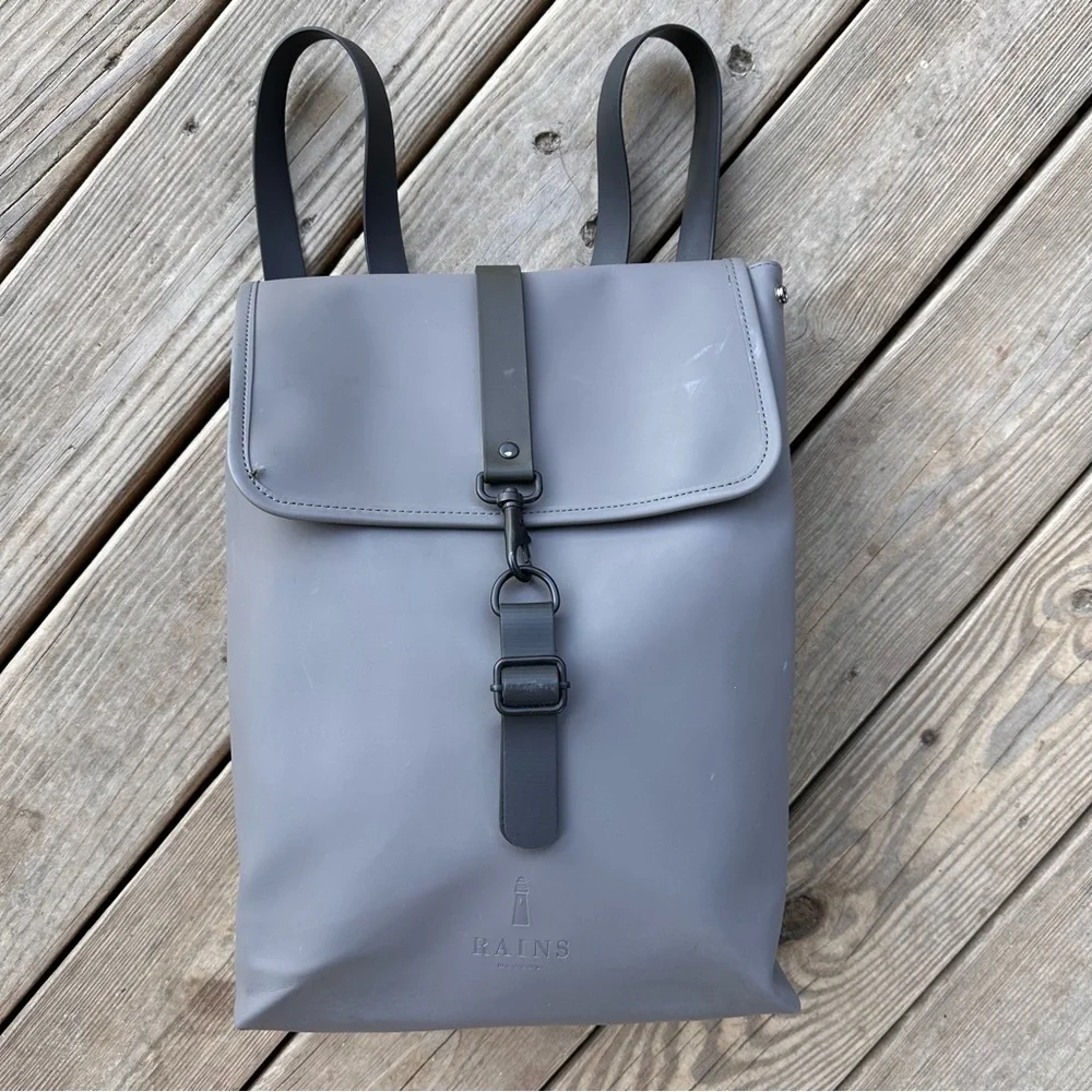 Rains rucksack backpack